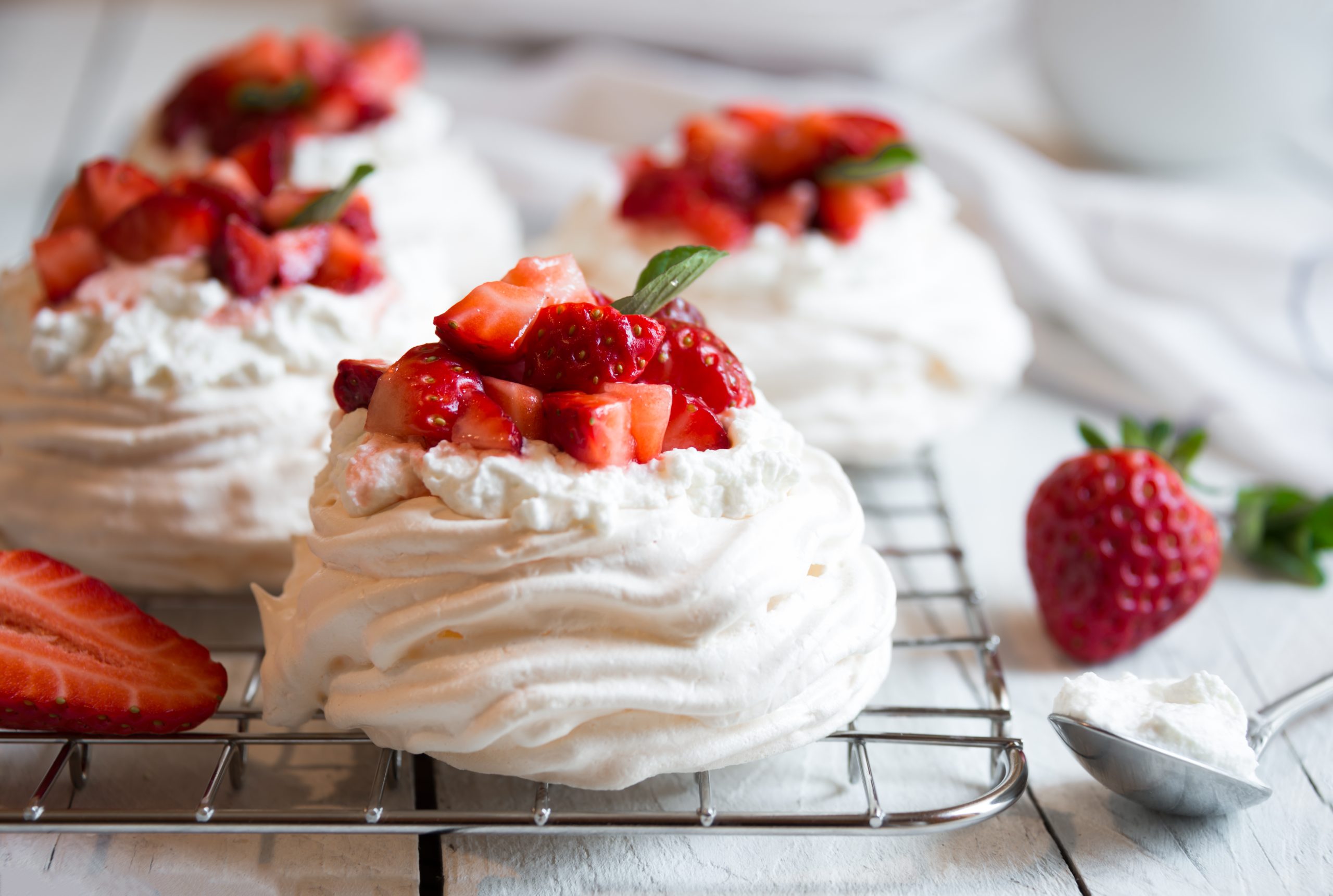 קינוחים תותים מרשים