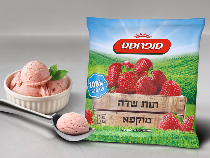 גלידה עם תות מוקפא