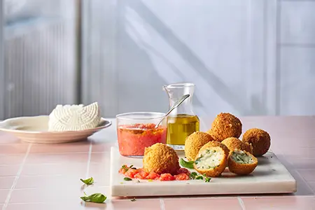 ארנצ'יני שלוש גבינות ותרד