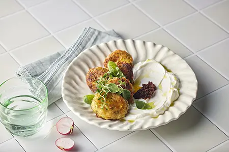 קציצות זוקיני על לאבנה