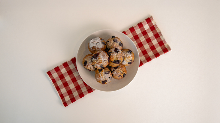 מאפינס אוכמניות ויוגורט.