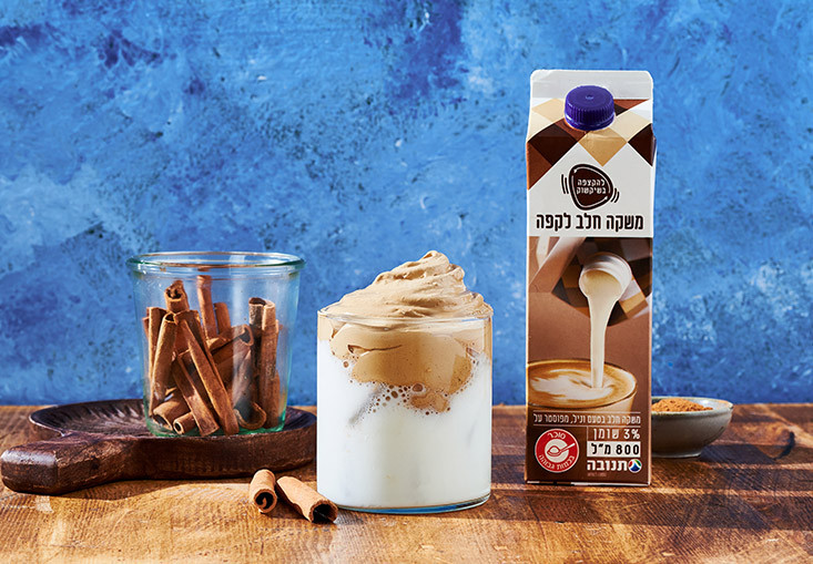 מתכון קפה קר מוקצף עם קינמון