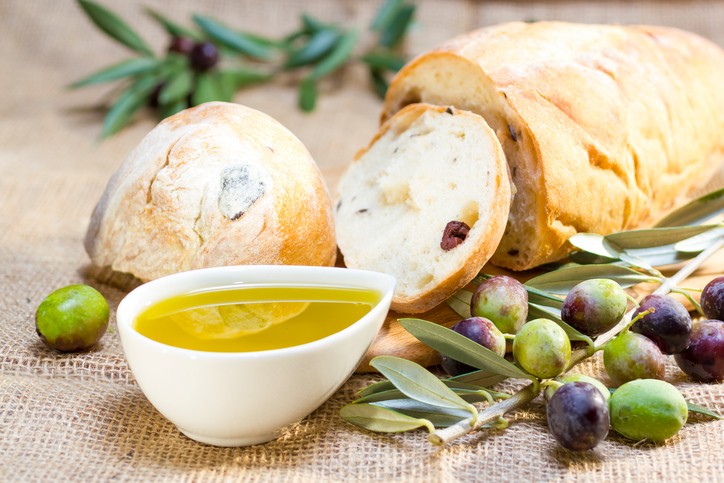לחם זיתים