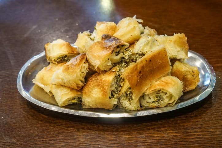 מאפה גבינה ועירית